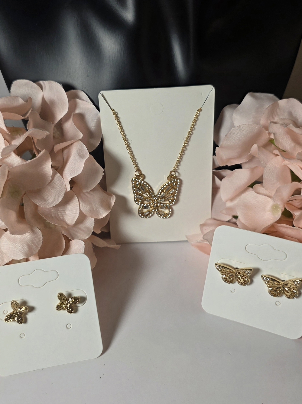 Forever 21 - Gold Butterfly Necklace Set